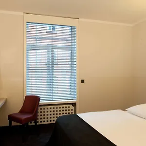 *** Отель Topas Frankfurt Германия