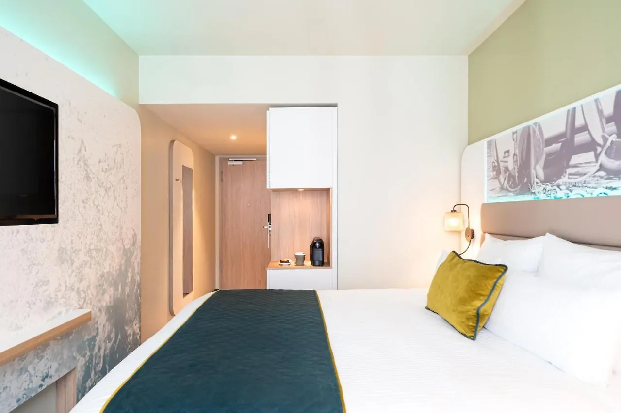 Leonardo Hotel Hamburg Altona 4*,  Germany